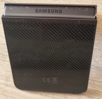 Galaxy Z Flip6 + 3 kryty - 3