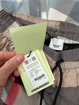 Kratasy/plavky Burberry velikost L - 3