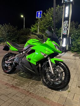 Kawasaki ninja 650 2008 (ER-6F) - 3