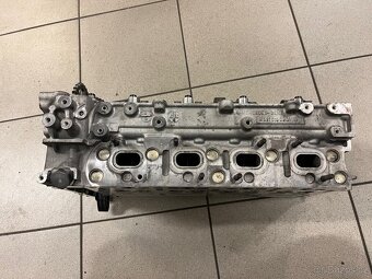 Hlava válců Mercedes 2.2cdi - 3