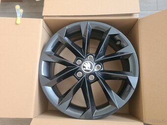 NOVÉ Alu ITALIA 6,0J x 16" ET 35 Kamiq, Scala atd. - 3