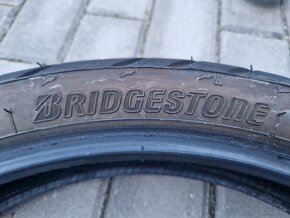 Moto pneu Bridgestone - 3