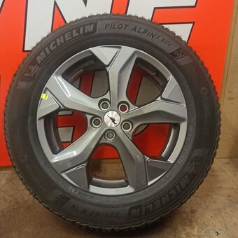 ALU kola Ford Mustang Mach-E zimní pneu 225/60 R18 - 3