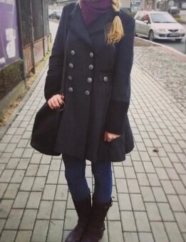 Zimní originální kabát s vysokým podílem vlny - 3
