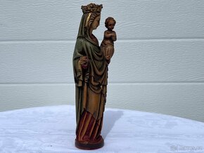 Dřevěná socha Panna Marie s Ježíškem malovaná - 3