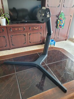 Stojan na monitor Samsung CHG70 - 3