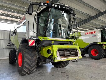 CLAAS LEXION 7400 - 3