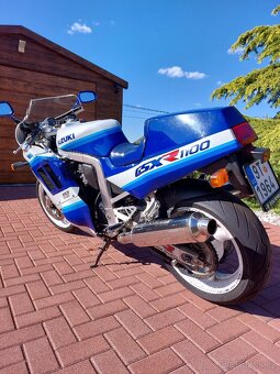 Suzuki GSX-R 1100 - 3