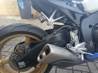 Honda CBR 1000ra Fireblade - 3