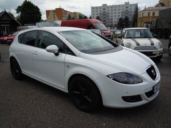 Seat Leon 1.6TDi 77kw(105hp) automat r.v.1/2011 - 3