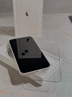 iPhone 13 128 Gb, bílý + bohaté příslušenství - 3