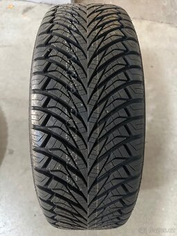 Celorocni pneu Austone SP401 - 3