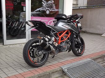 KTM 125 Duke - 3