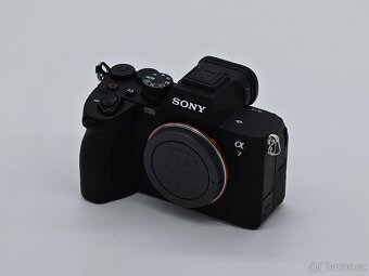 Sony A7IV - 3