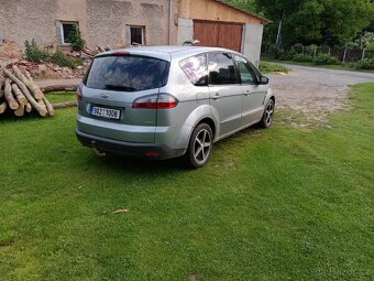 Ford s max 2.0 103 kW 2009 - 3