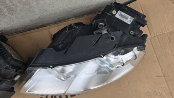 levý světlomet xenon vw passat b6 díly - 3