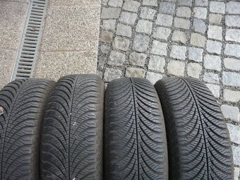 ZIMNÍ PNEU + DISKY 175/70R13 VW 13"SEAT - 3
