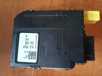 Elektrická jednotka pro multifunkční volant Octavia II - 3