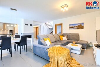 Prodej rodinného domu 5+1 se zahradou u centra města Český B - 3