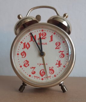 budík Slava na opravu - 3