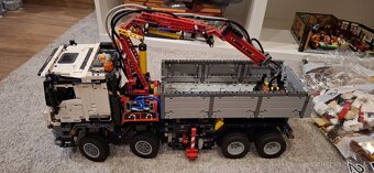 Lego technic 42043 - Mercedes - 3