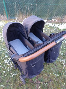 Kočárek pro dvojčata - 3