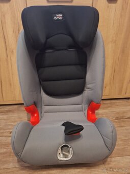 Autosedačka Britax Römer - 3