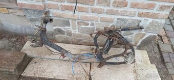 Prodám kostru Jawa 555 - 3