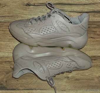 Dámské sportovní boty Ecco 39 - 3