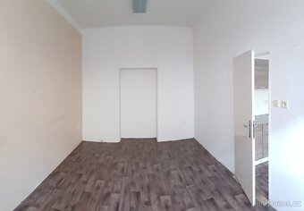 pronájem kanceláře v Pardubicích - 3