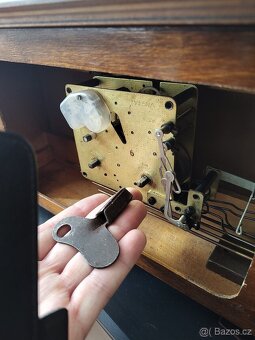 Ruské hodiny starožitné Vesna - 3