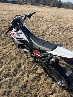 Yamaha wr 125 - 3