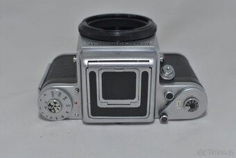 PENTACON six TL ( TĚLO) + ŠACHTA / TOP STAV  - 3