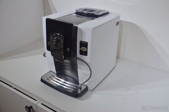 Automatický kávovar PHILCO Phem 1000 - 3