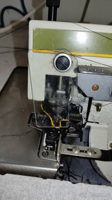 Průmyslový třínitný overlock RIMOLDI C27 - 3