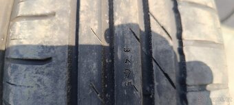 Nokian 205/60 r16 96v - 3