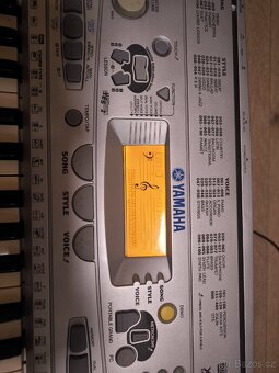 Klávesy Yamaha - 3
