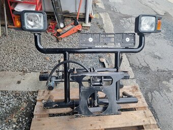 Čelní hydraulika s rámem Piaggio Porter - 3