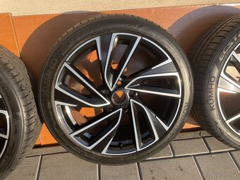 ADELEIDE VERITATE NOVÝ model  orig.skoda Superb3V  5x112  8j - 3