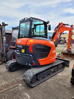 minibagr Kubota U56-5 - 3