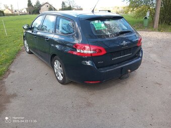 Peugeot 308 2015 1.2 81 kW Benzín Top auto - 3