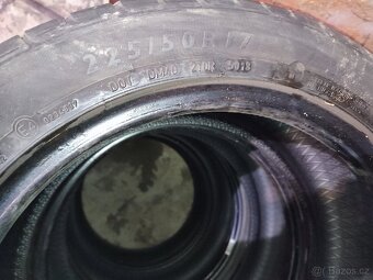 Dunlop 225/50R17 - 3