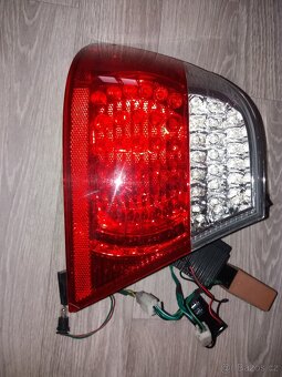 BMW 3 e46 coupe cabrio - zadní světla LED - 3