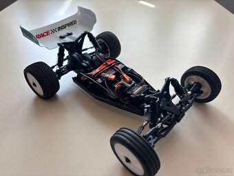 Losi Mini-B 1:16 Buggy Brushless RTR modrá - 3