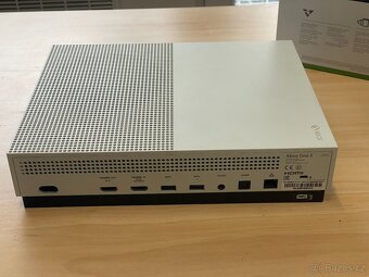 XBOX One S 1TB - 3