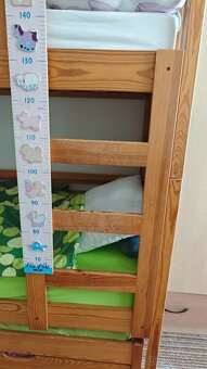 Patrová postel z masívu - 3 lůžka - 3
