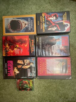 VHS videokazety a kazety do rádia - 3