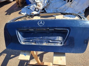 Mercedes c 203 - 3