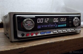 Autorádio JVC KD-LH7R CD/MP3 - 3
