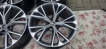 Originální alu kola Audi Q8 SQ8 Q7 SQ7 R21 - 3